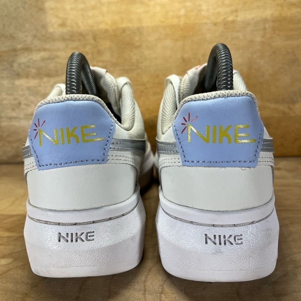 Nike Court Vision Alta Womens Size 9.5 Shoes Sneakers Cream Gray DV2176-001 - Picture 5 of 9